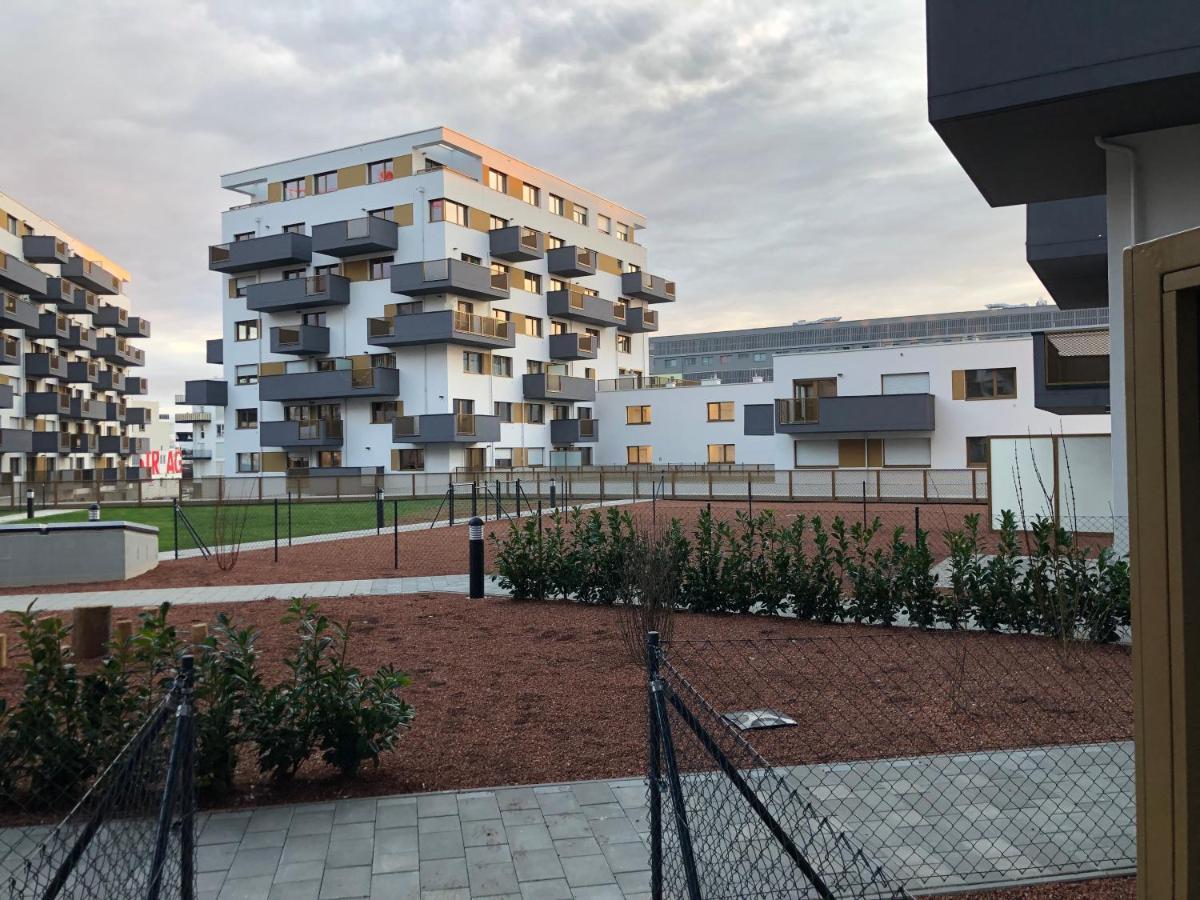 Neubau Wohnung Stadlau Viena Exterior foto